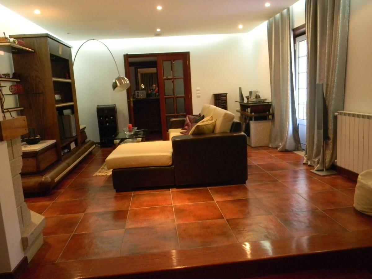 فندق Casa Estrada Da Guia فيانا دو كاستيلو المظهر الخارجي الصورة
